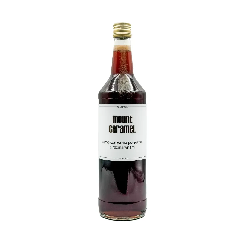 Szklana butelka o pojemności 1000 ml zawierająca syrop z czerwonej porzeczki z dodatkiem rozmarynu. Idealny do aromatyzowania kawy, herbaty oraz różnorodnych napojów, wnosząc wyjątkowy smak do codziennych przyjemności.